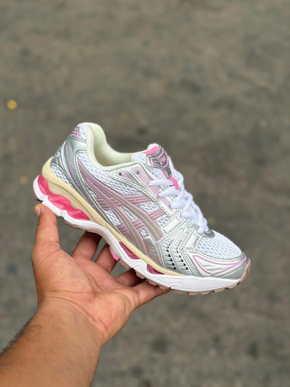 ASICS Gel-Kayano 14 femme