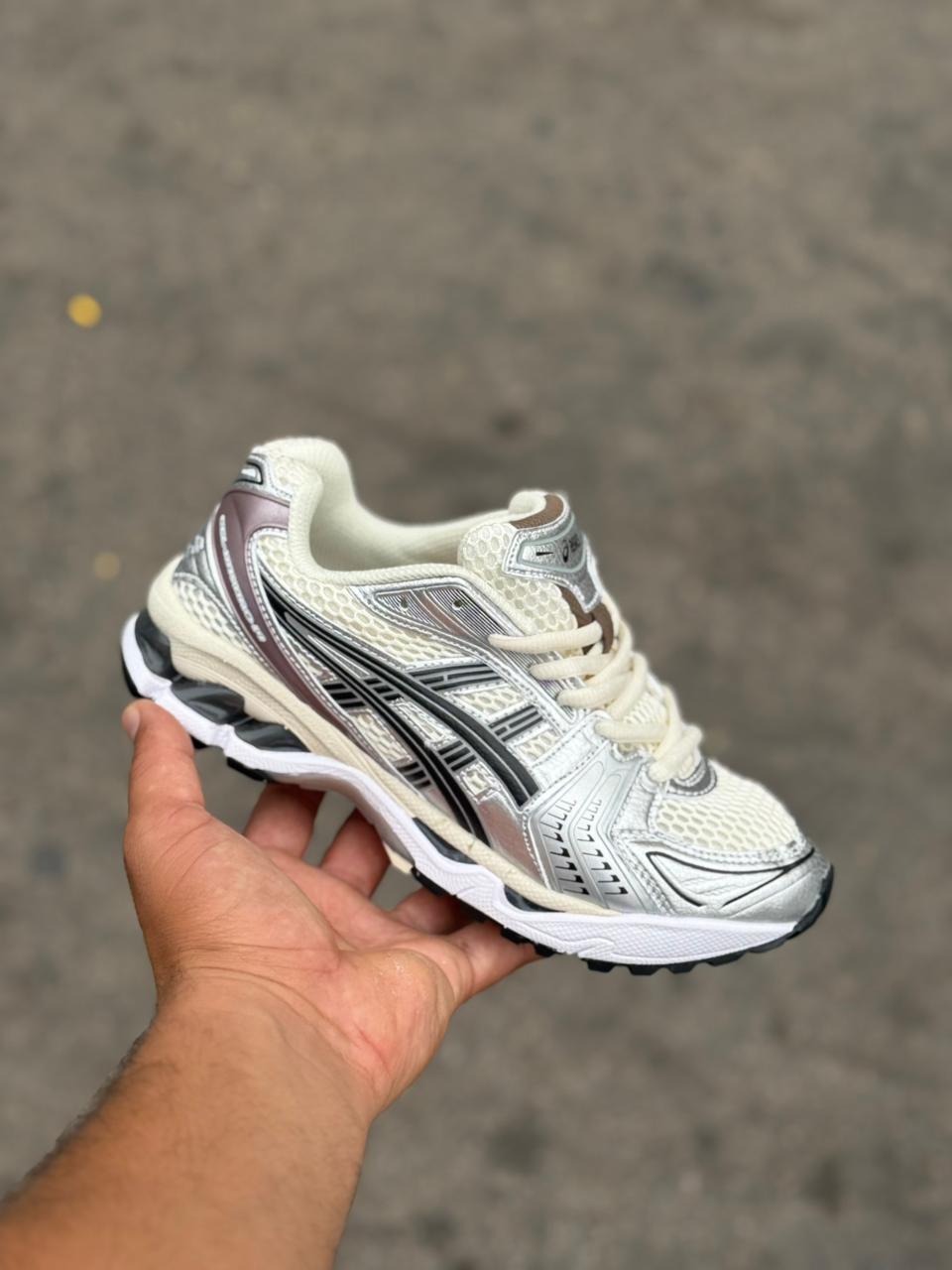 ASICS Gel-Kayano 14 femme